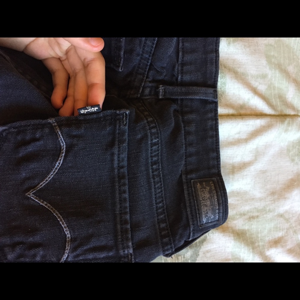 Black ripped jeans